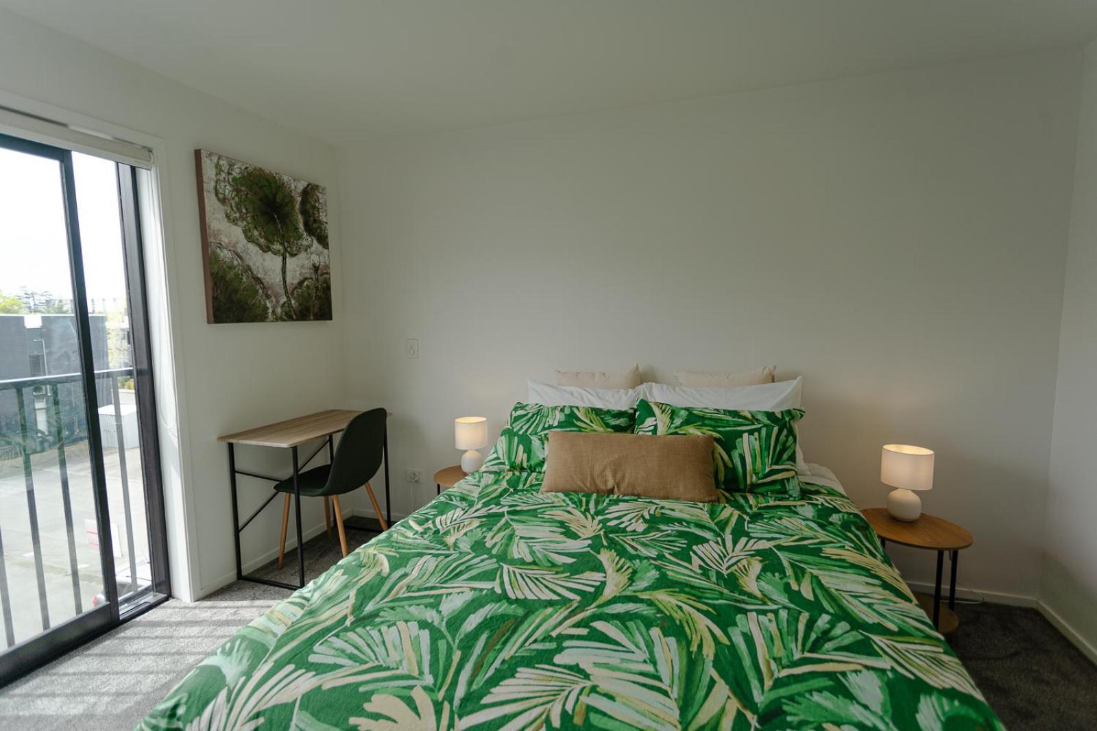 Modern 2 Bedroom Townhouse In Cbd With Parking! Sleeps 5 クライストチャーチ エクステリア 写真